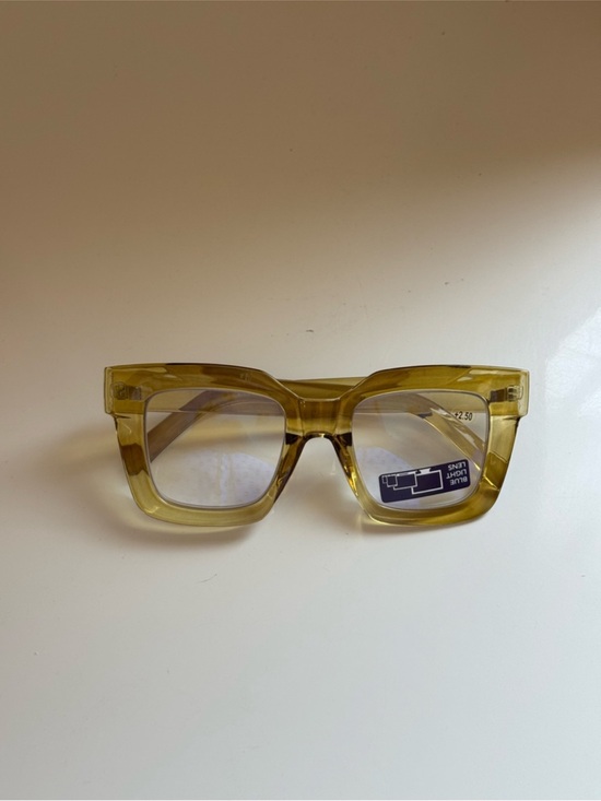 Anthropologie Accessories - Fifth & ninth green Oversized Square Blue-Light Glasses 
No +2.5